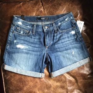 NWT distressed Joe’s jean shorts!